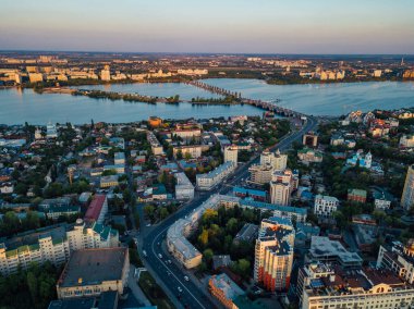 Akşam Voronezh silueti, İHA 'dan hava manzarası.