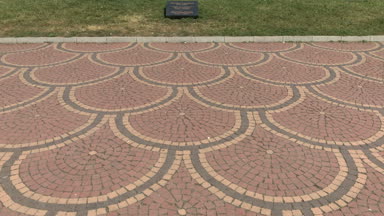 Sofia, Bulgaristan - 28 Mayıs 2018: Çeşme önünde bina, Sofya, Bulgaristan'ın ana müteşekkil merkezi mineral banyoları