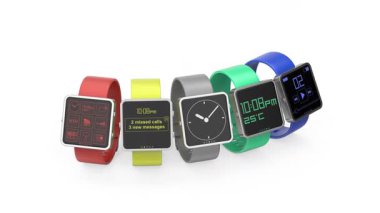 Beyaz arkaplanda farklı renkte bilekliklere sahip akıllı bileklikler