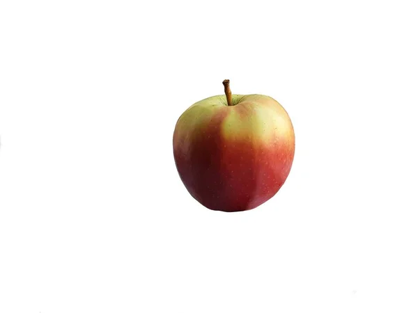 白色背景的新鲜有机苹果 — 图库照片
