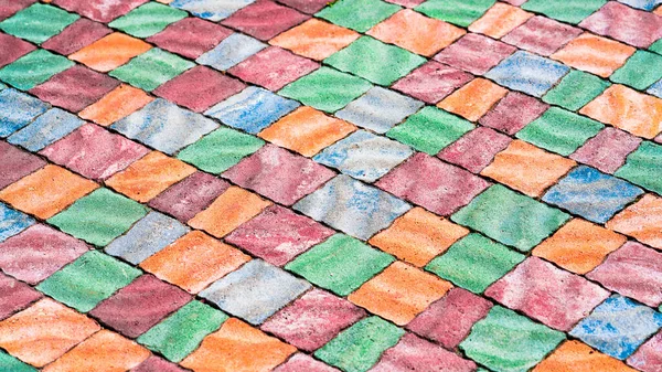 Farbige Quadratische Pflasterplatte Aus Gummi Für Spielplätze Nahaufnahme — Stockfoto