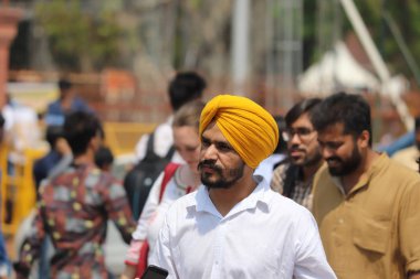 Hindistan, Yeni Delhi sokaklarında, 29 Mart 2018 Sih topluluğu üyesi