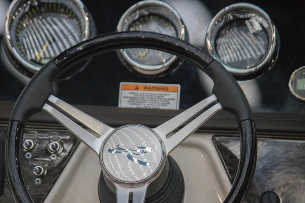 Volante Velocidad Barco Lujo — Foto de Stock