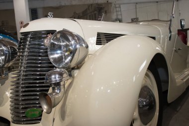 Vintage araç (Skoda) Belgrad'da araba Müzesi'nde maruz Çekoslovakya Cumhuriyeti, yapılan