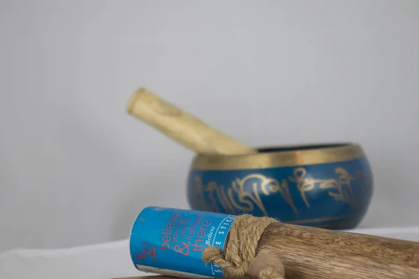 Hand Made Blue Gold Singing Bowl Used Meditation Yoga — Stock Photo, Image