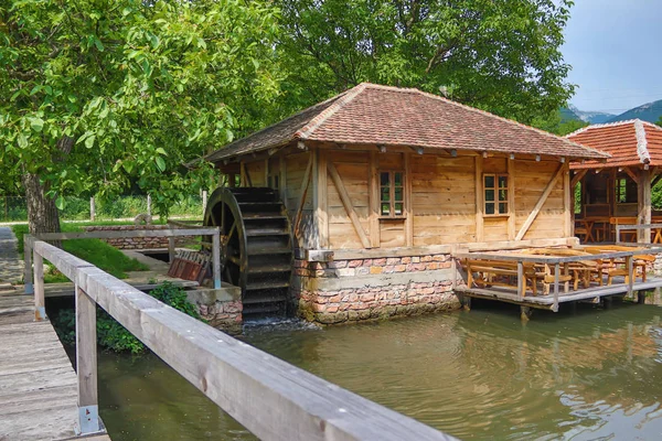 Traditionell Vattenkvarn Landsidan Serbien Nära Despotovac City Östra Serbien — Stockfoto