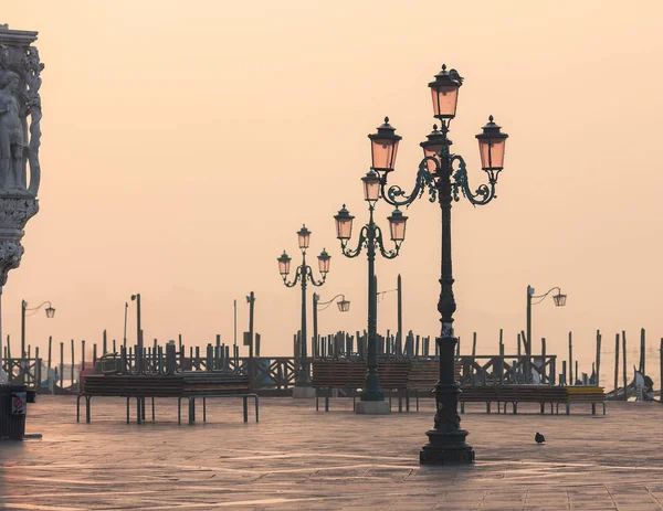 Benátské lucerny na piazetta San Marco — Stock fotografie