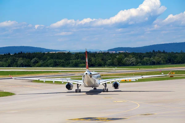 Zurich airport — Stock Photo, Image