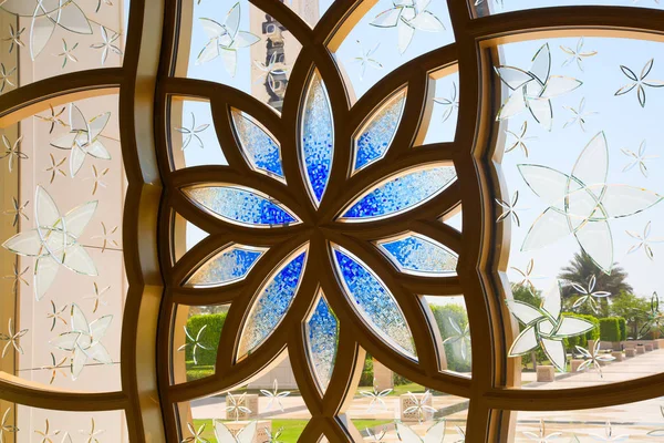 有名なシェイク ザーイド モスクのアブダビ アラブ首長国連邦 2017 インテリア — ストック写真