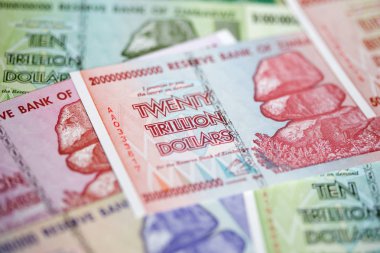 Yüksek enflasyondan sonra Zimbabwe 'nin banknotları