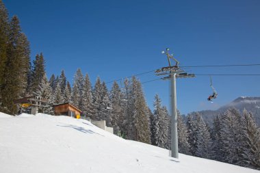 Resort Flumserberg teleferik. İsviçre.