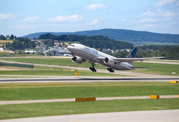 Zürich Zwitserland Juli 2016 Zurich Airport Thuishaven Voor Swiss Air — Stockfoto