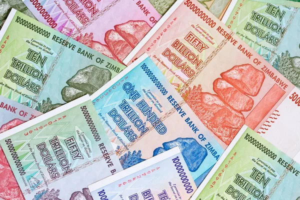 Yüksek enflasyondan sonra Zimbabwe 'nin banknotları