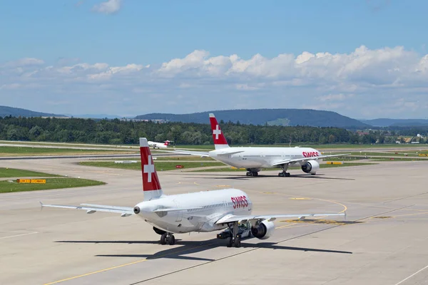 Curych Švýcarsko Července 2016 Zurich Letiště Domovský Přístav Pro Swiss — Stock fotografie