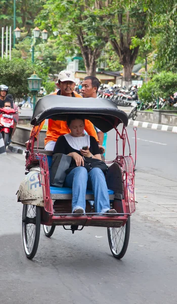 Yogyakarta Java Indonesia August 2010 Traditional Rikshaw Transport Streets — Stock Photo, Image