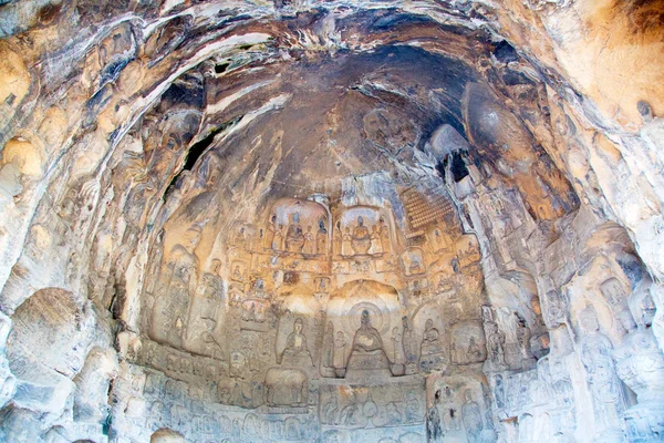 Berömda Longmen Grottoes Statyer Buddha Och Bodhisattvas Huggen Monolit Rock — Stockfoto