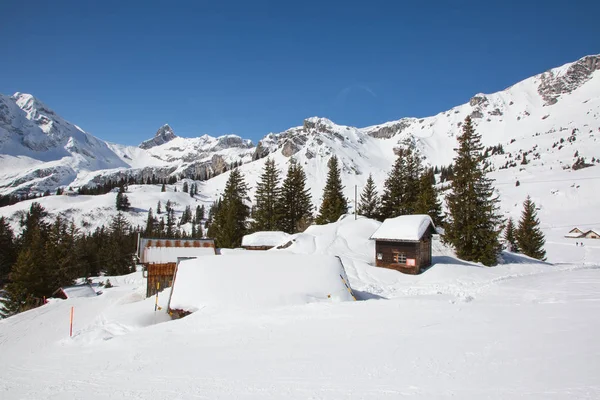 Φιλόξενα Σπίτια Ελβετικά Άλπεις Χειμώνα Ελβετία — Φωτογραφία Αρχείου
