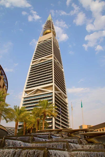 Riad Arabia Saudita Agosto 2016 Luz Del Atardecer Fachada Torre — Foto de Stock