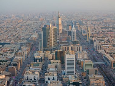 RIYADH - 29 Şubat 2016 Riyad, Suudi Arabistan 'da Riyad şehir merkezindeki hava görüntüsü. 