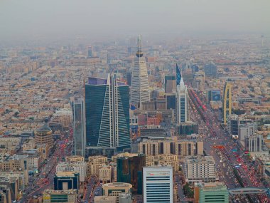 RIYADH - 29 Şubat 2016 Riyad, Suudi Arabistan 'da Riyad şehir merkezindeki hava görüntüsü. 