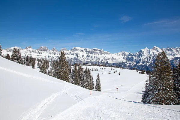 Zima Szwajcarskich Alpach Szwajcaria — Zdjęcie stockowe