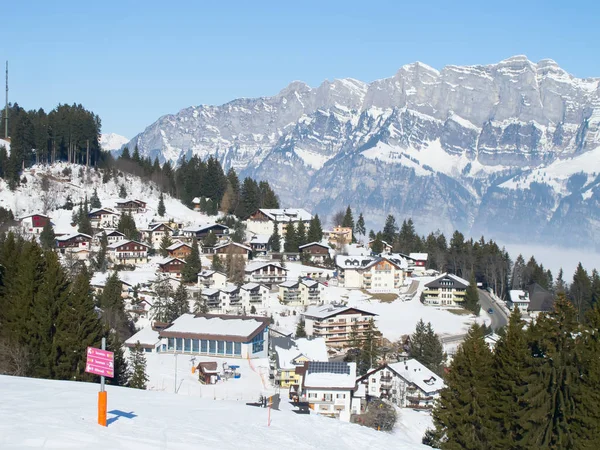 Pista Estación Esquí Flumserberg Suiza —  Fotos de Stock