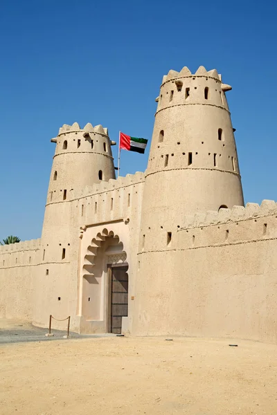 Famoso Fuerte Jahili Oasis Ain Emiratos Árabes Unidos — Foto de Stock
