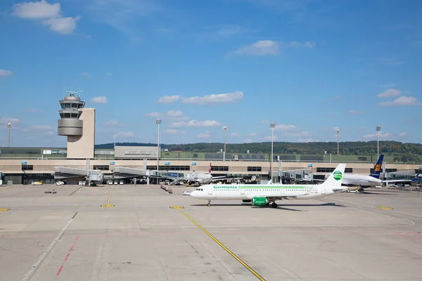 Zurich September Planes Preparing Take Terminal Zurich Airport September 2018 — Stock Photo, Image