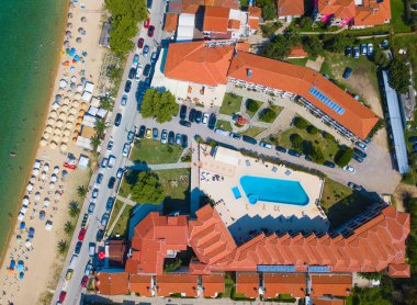 Sitonia, Chalkidiki bölgesindeki güzel plajın hava fotoğrafı, Yunanistan