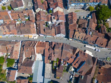 İsviçre, Shaffhausen yakınlarındaki Stein-Am-Rhein ortaçağ şehrinin hava manzarası