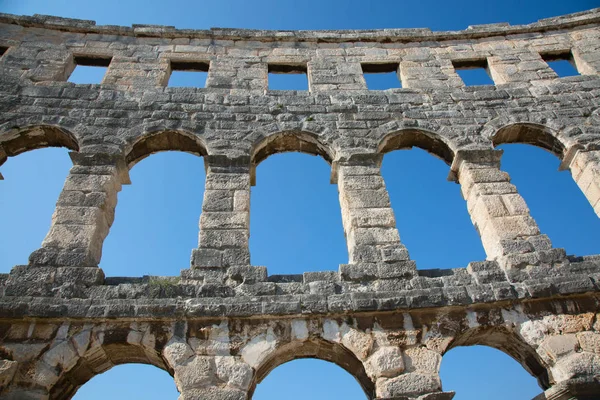 Starověké Římské Amfiteátr Chorvatském Městě Pula — Stock fotografie