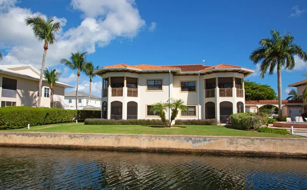 Luxury Houses Grand Cayman Island — Stock Photo, Image