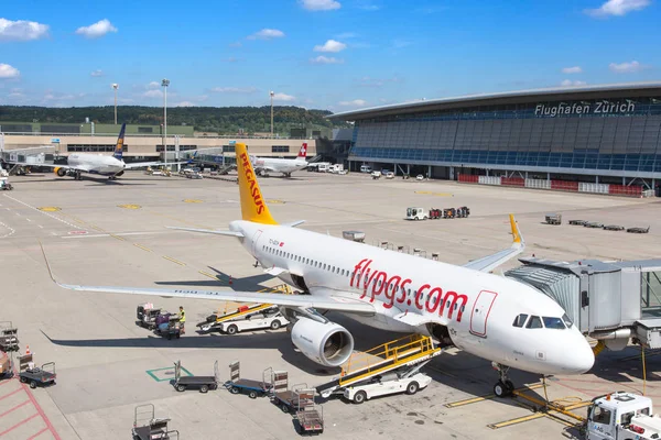 Zurich airport — Stock Photo, Image