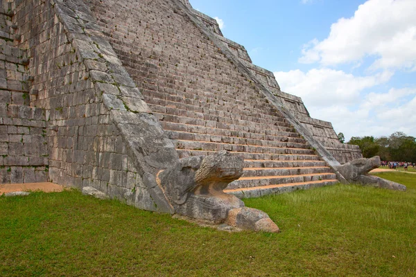 Chichén-Itzá —  Fotos de Stock