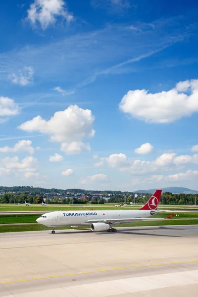 Zurich airport — Stock Photo, Image