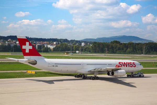 Zurich airport — Stock Photo, Image