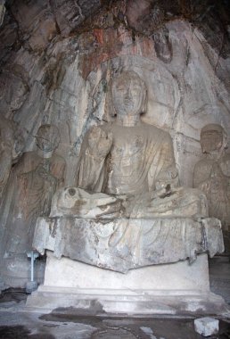 Longmen mağarasını
