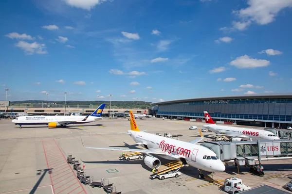 Flughafen Zürich — Stockfoto