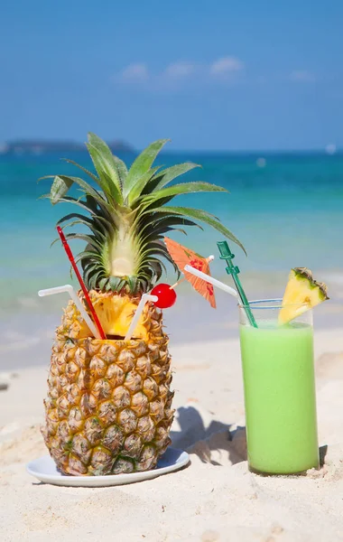 Pinaapple cocktail — Stock Photo, Image