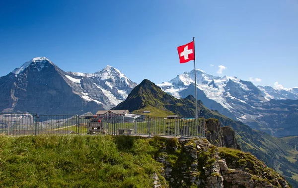 Флаг Швейцарии — стоковое фото