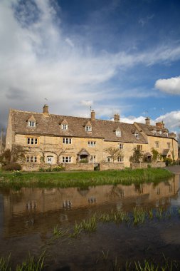Cotswolds bölgesindeki antik köy 