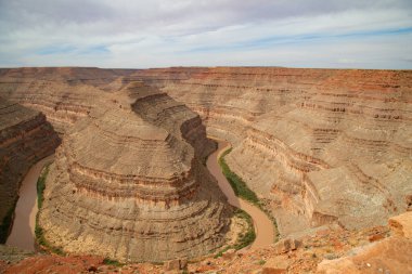 Goosenecks Eyalet Parkı, Utah, ABD 'de San Juan nehri üzerinde.