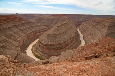 Goosenecks Eyalet Parkı, Utah, ABD 'de San Juan nehri üzerinde.