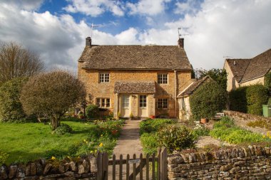 Cotswolds bölgesindeki antik köy 