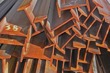 Çelik, parlak metal dokusu. Sanayi üretim fabrikası