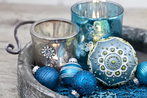 Turquesa Azul Enfeite Natal Ainda Vida Com Velas — Fotografia de Stock