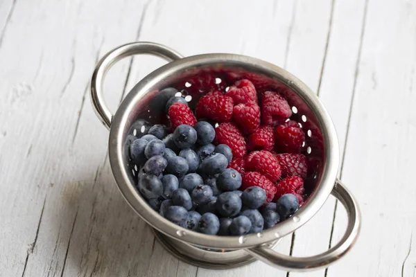 Fresh picked berries — Stock Photo, Image