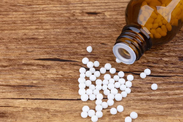 Obat Obatan Rumahan Pada Latar Belakang Kayu — Stok Foto
