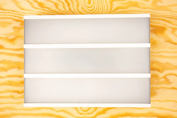 Blanko Letter Light Box Auf Holzhintergrund — Stockfoto
