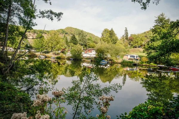 Krásný Kemp Resort Řeku Lahn Německu — Stock fotografie